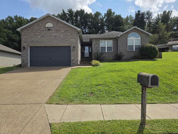 6277 Acadia Drive, Newburgh, IN 47630