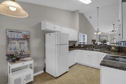 179 Courtside Drive photo 4