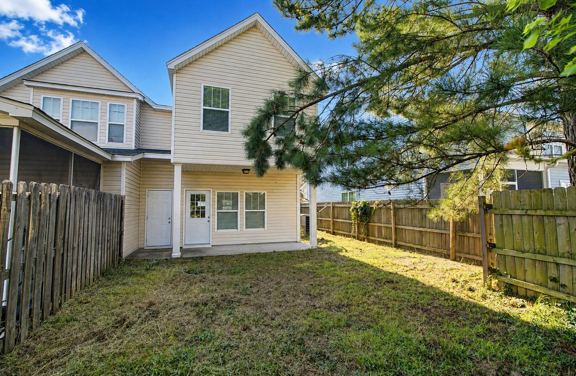 124 Kirkland Street Photo 12