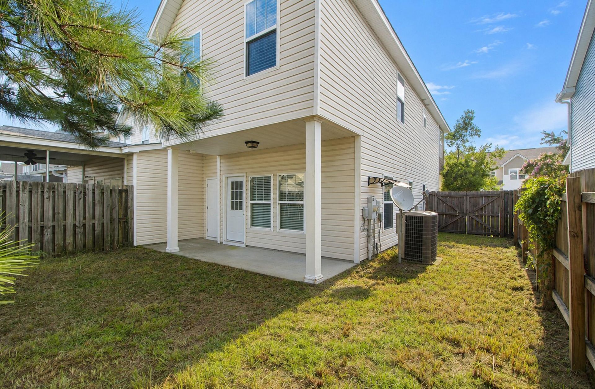124 Kirkland Street Photo 13