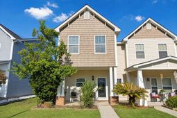 124 Kirkland Street photo 4