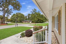 210 Trinity Place photo 4