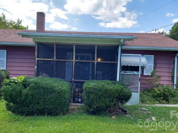 109 Barbara Avenue, Mount Airy, NC 27030