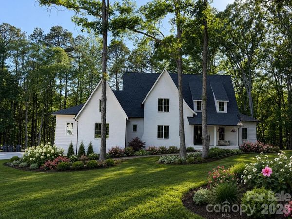 8806 Bartlett Road , Mint Hill, NC 28227