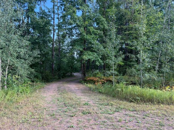 54590 United Country Court , Sandstone, MN 55072