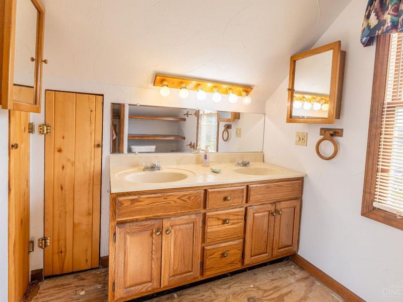 1573 Cedar Mills Road, Blue Creek, OH 45616 Photo 67