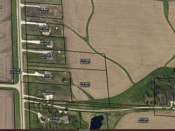 2787 NE 96th Street , Altoona, IA 50009