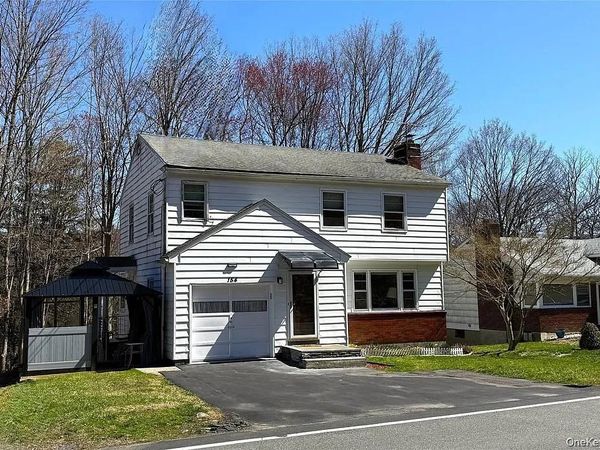 152 Old State Road, Highland Falls, NY 10928