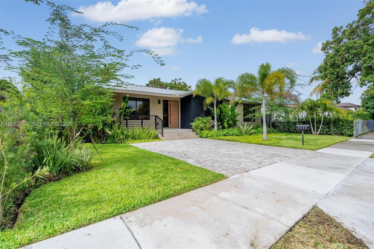 2434 SW 19th St, Miami, FL 33145 Photo