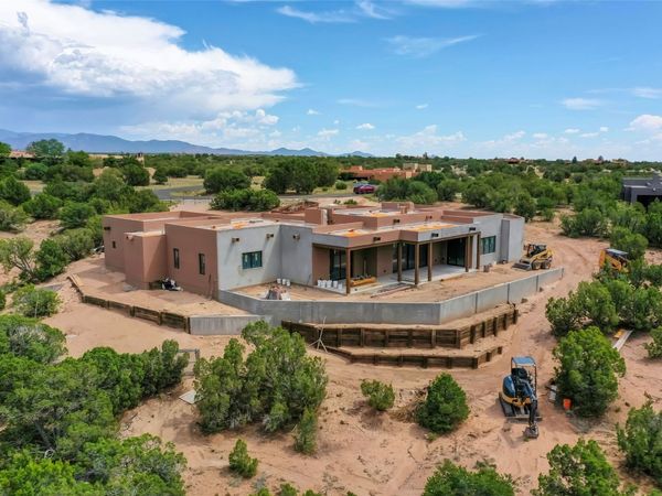 19 Painted Horse , Santa Fe, NM 87506