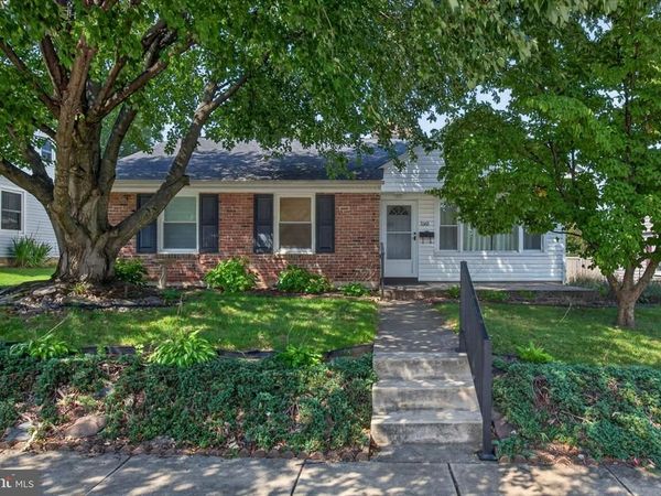 1561 5TH AVENUE, YORK, PA 17403