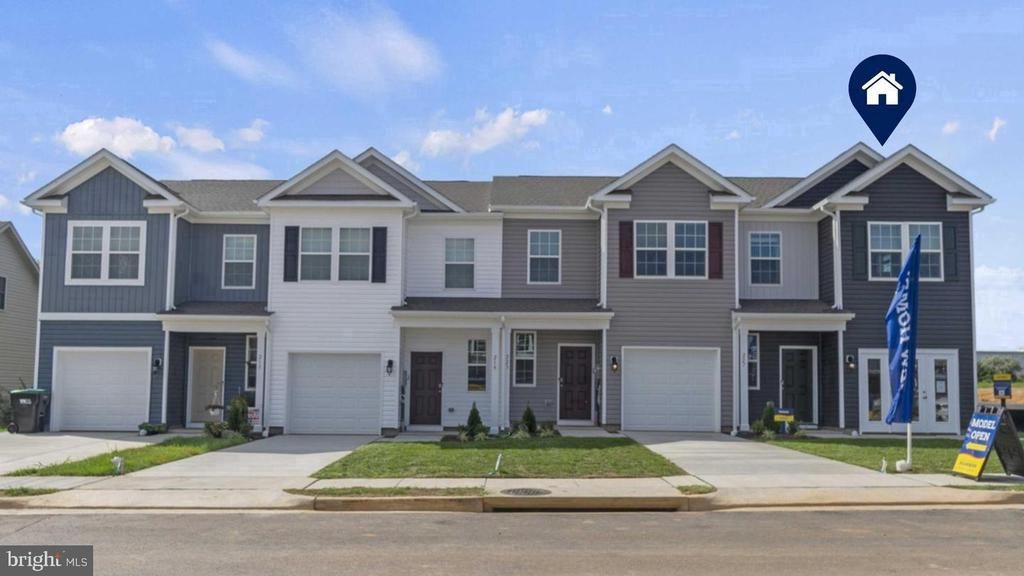 35 CAMBRIDGE COURT , GETTYSBURG, PA 17325