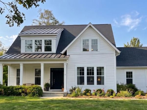 3 N LOCUST STREET, ROUND HILL, VA 20141