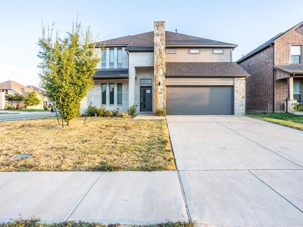 659 Bethpage Drive, Red Oak, TX 75154