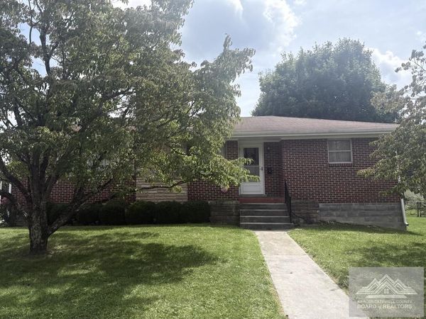 405 East Drive, Princeton, WV 24740