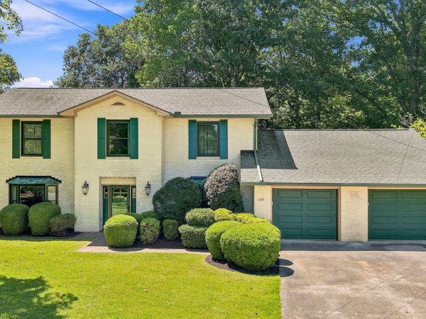 123 Garnet Lane, Oak Ridge, TN 37830