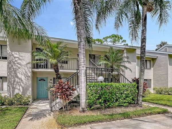 7584 EAGLE CREEK DRIVE , Unit 7584, SARASOTA, FL 34243