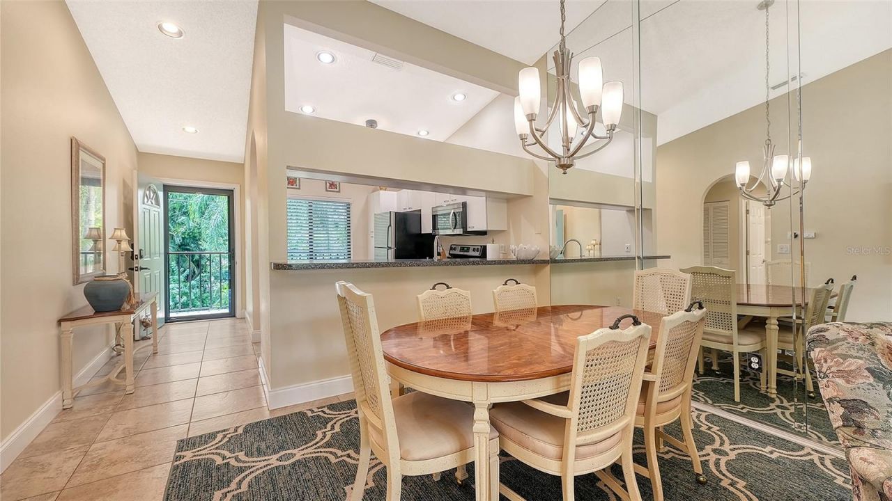 7584 Eagle Creek Drive, Unit 7584, Sarasota, FL 34243 Photo