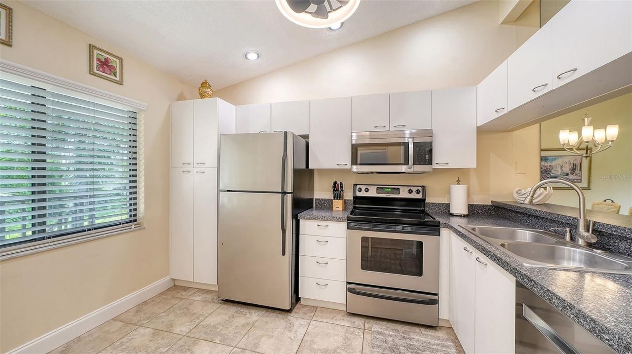 7584 Eagle Creek Drive, Unit 7584, Sarasota, FL 34243 Photo