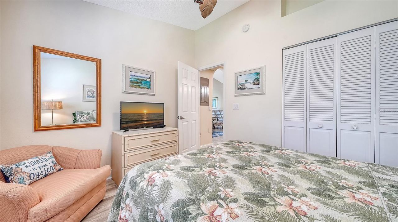 7584 Eagle Creek Drive, Unit 7584, Sarasota, FL 34243 Photo
