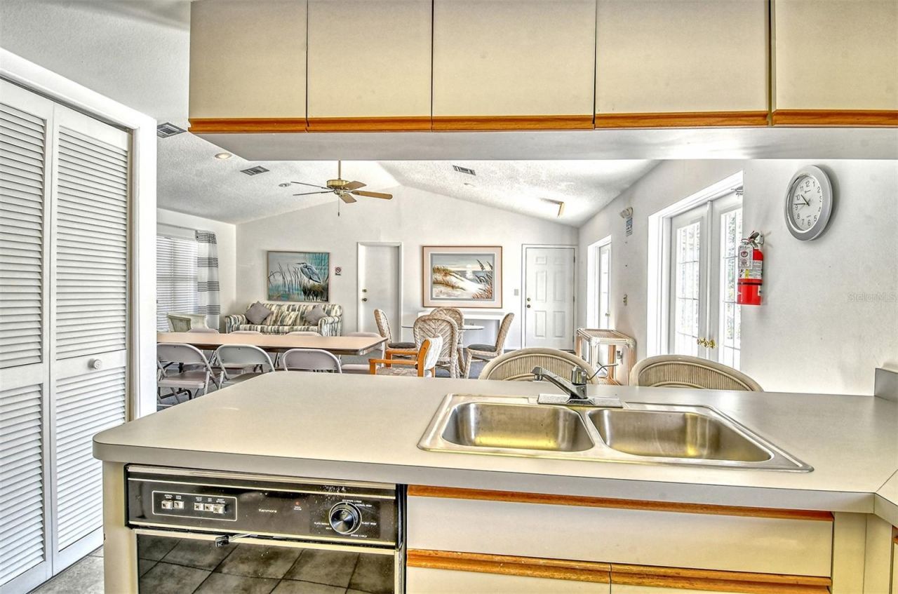 7584 Eagle Creek Drive, Unit 7584, Sarasota, FL 34243 Photo