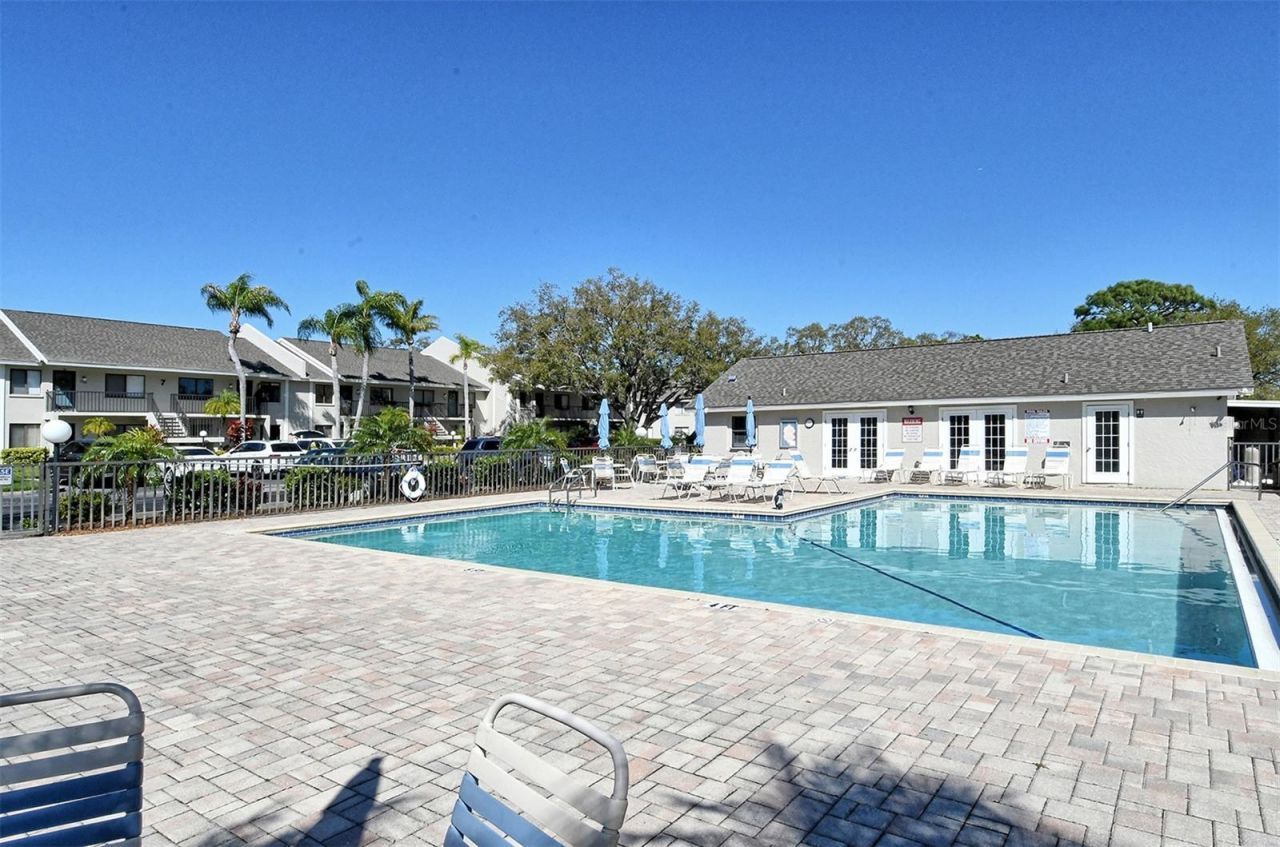 7584 Eagle Creek Drive, Unit 7584, Sarasota, FL 34243 Photo