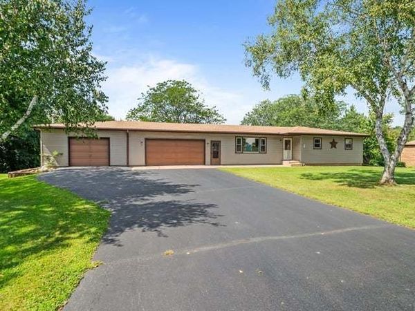 10 Terrace View Boulevard , Oregon, IL 61061