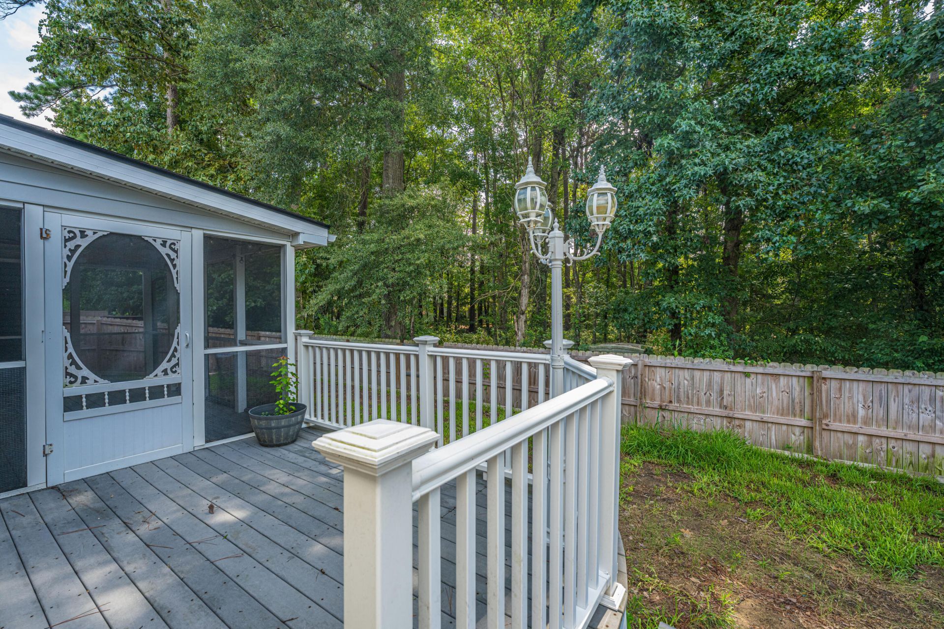 505 Stratton Court Photo 35