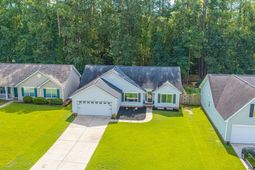 505 Stratton Court photo 4