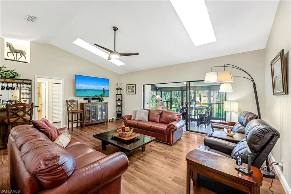 194 Albi Rd, Unit 8, Naples, FL 34112 Photo