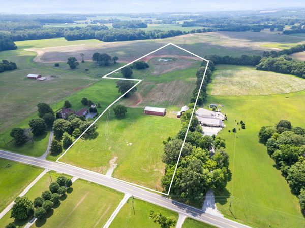 4635 Highway 431N , Springfield, TN 37172