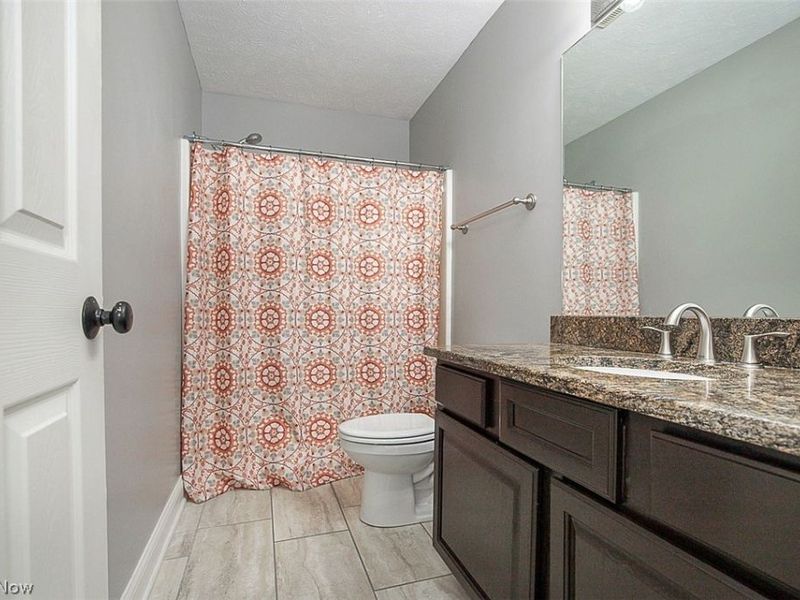 25660 Edgecliff Drive, Euclid, OH 44132 Photo 38