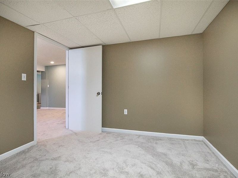 25660 Edgecliff Drive, Euclid, OH 44132 Photo 44