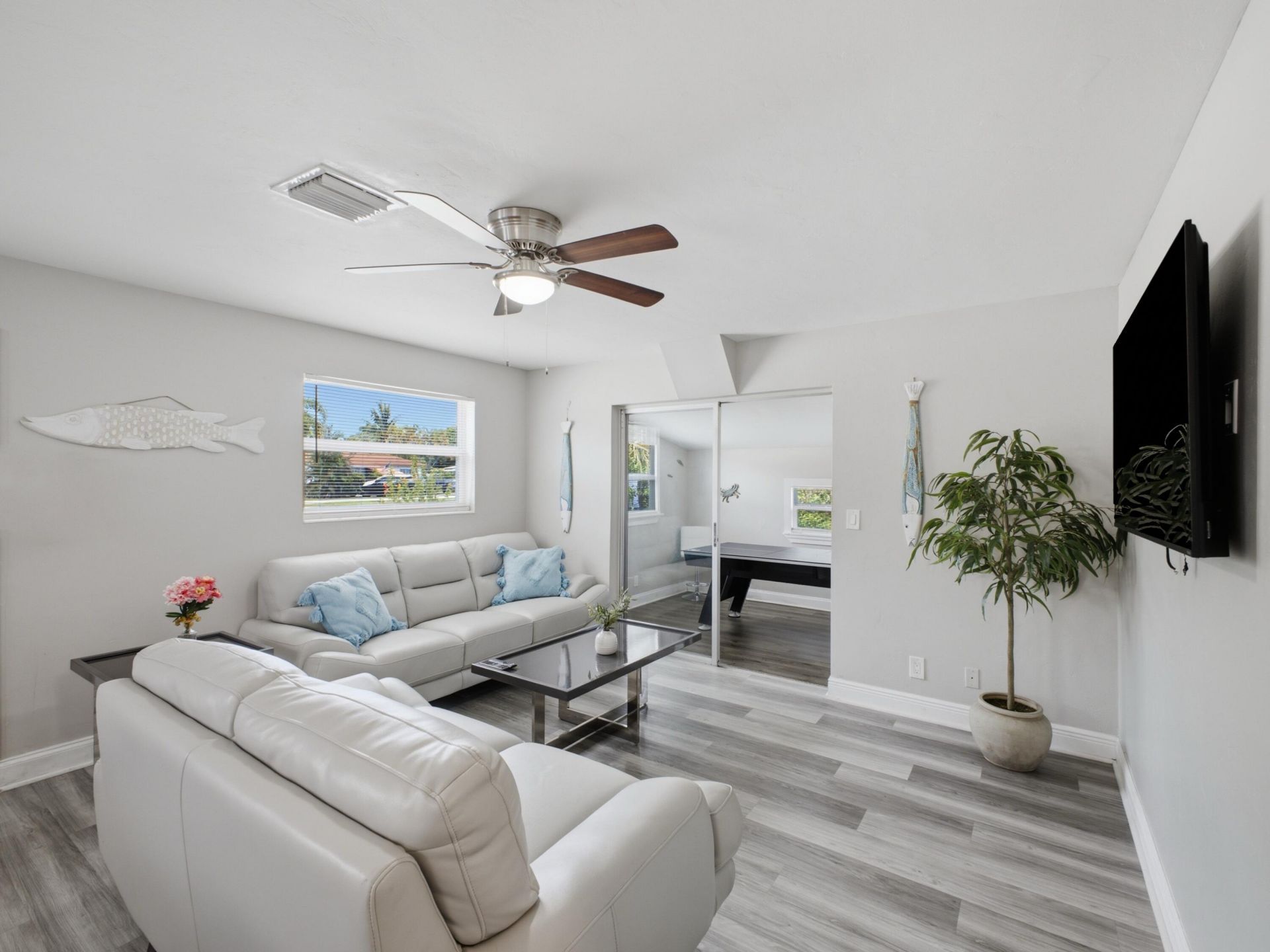 226 E Gateway Boulevard, Boynton Beach, FL 33435 Photo