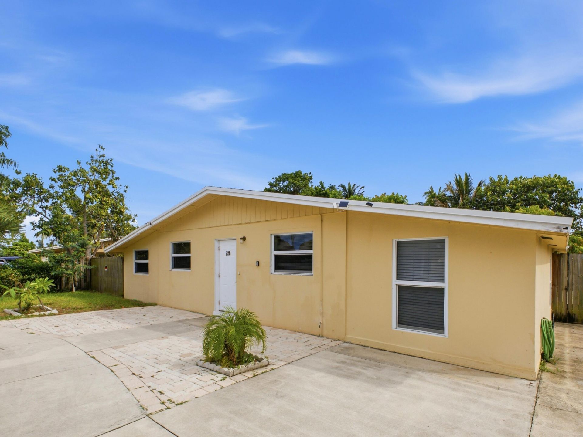 226 E Gateway Boulevard, Boynton Beach, FL 33435 Photo