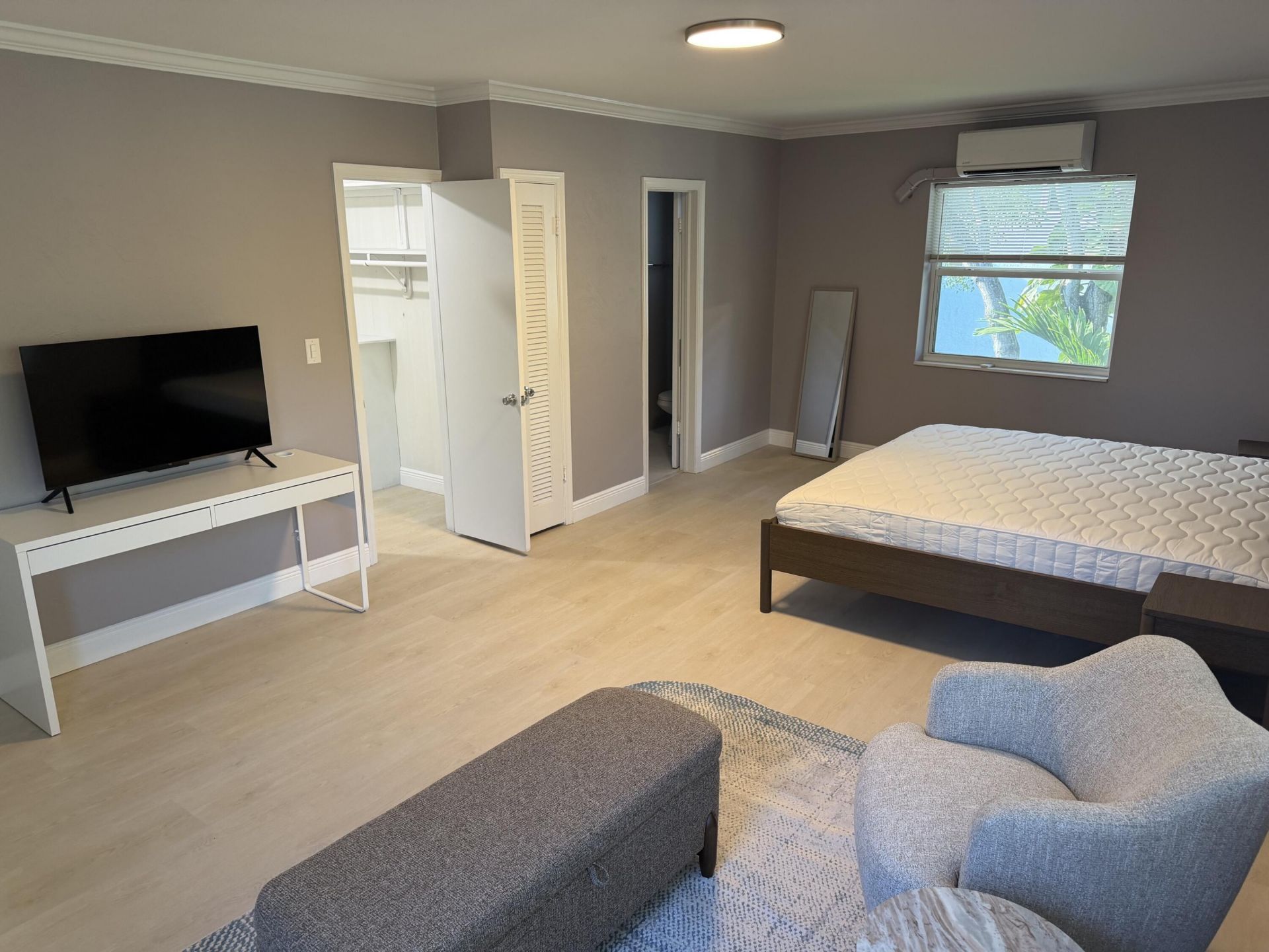 220 Washingtonia Avenue, Unit E, Lauderdale by the Sea, FL 33308 Photo