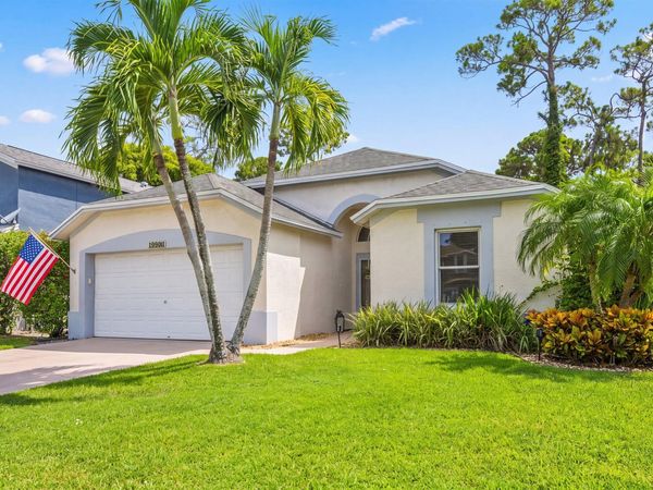 15049 OAK CHASE Court, Wellington, FL 33414