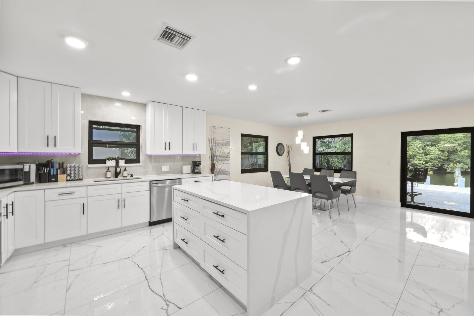 4406 SW 35th Avenue, Fort Lauderdale, FL 33312 Photo