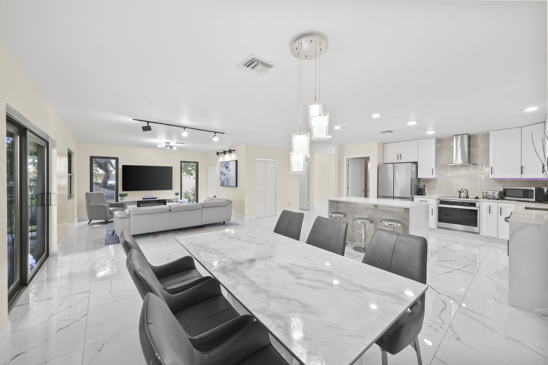 4406 SW 35th Avenue, Fort Lauderdale, FL 33312 Photo