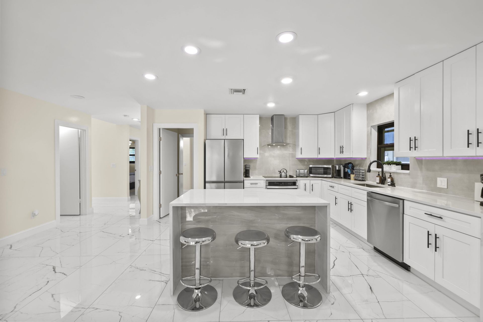4406 SW 35th Avenue, Fort Lauderdale, FL 33312 Photo