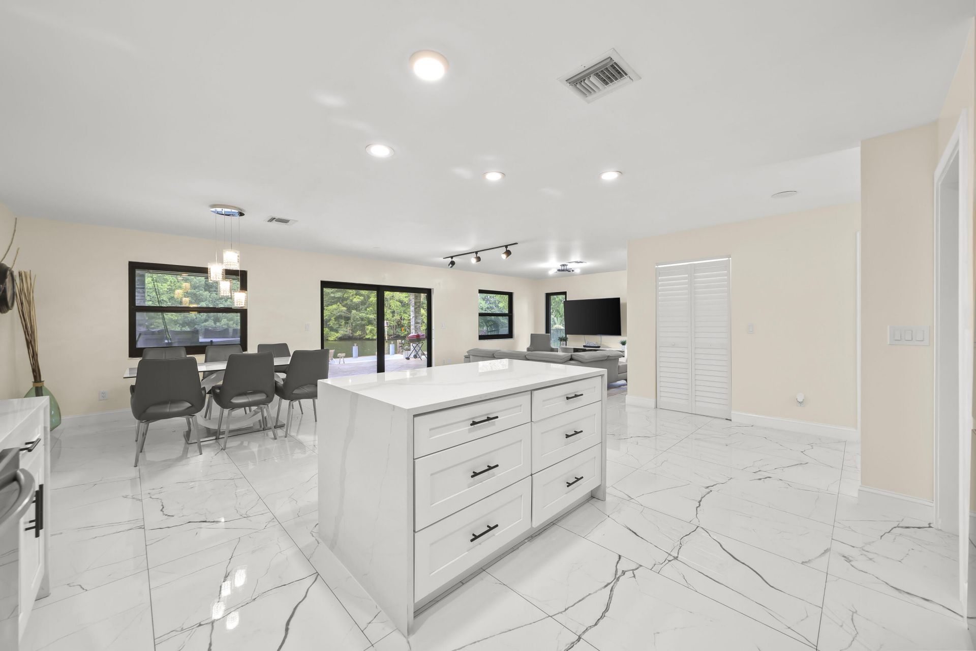4406 SW 35th Avenue, Fort Lauderdale, FL 33312 Photo