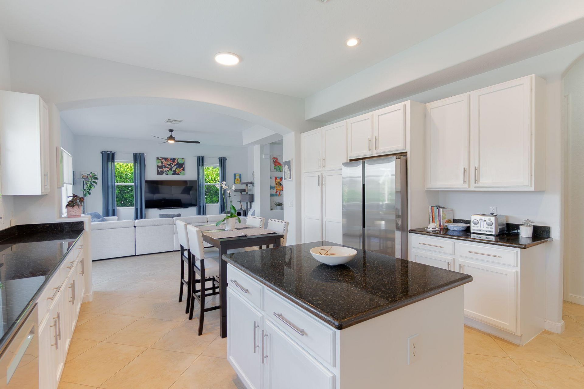 428 Cresta Circle, West Palm Beach, FL 33413 Photo