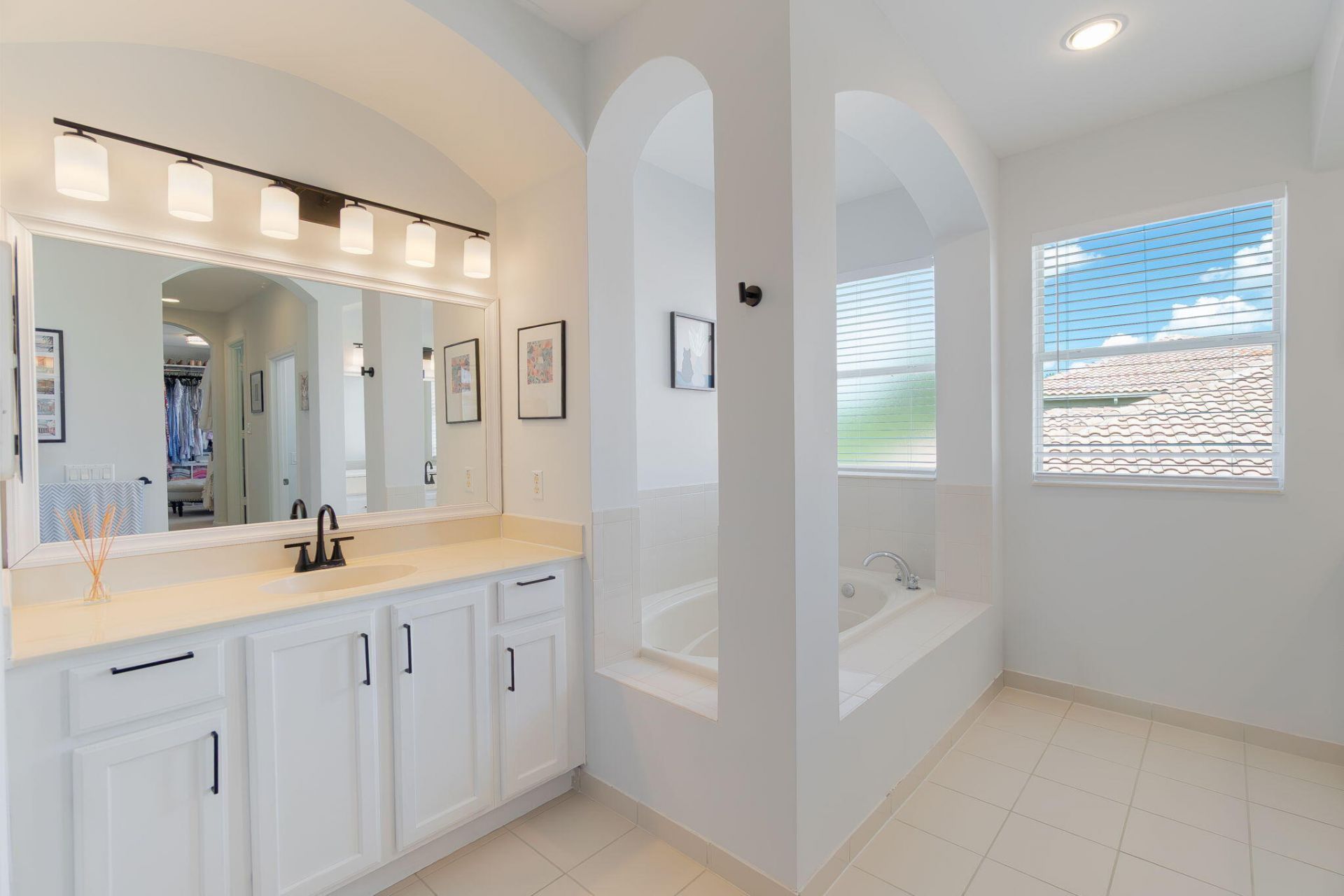 428 Cresta Circle, West Palm Beach, FL 33413 Photo