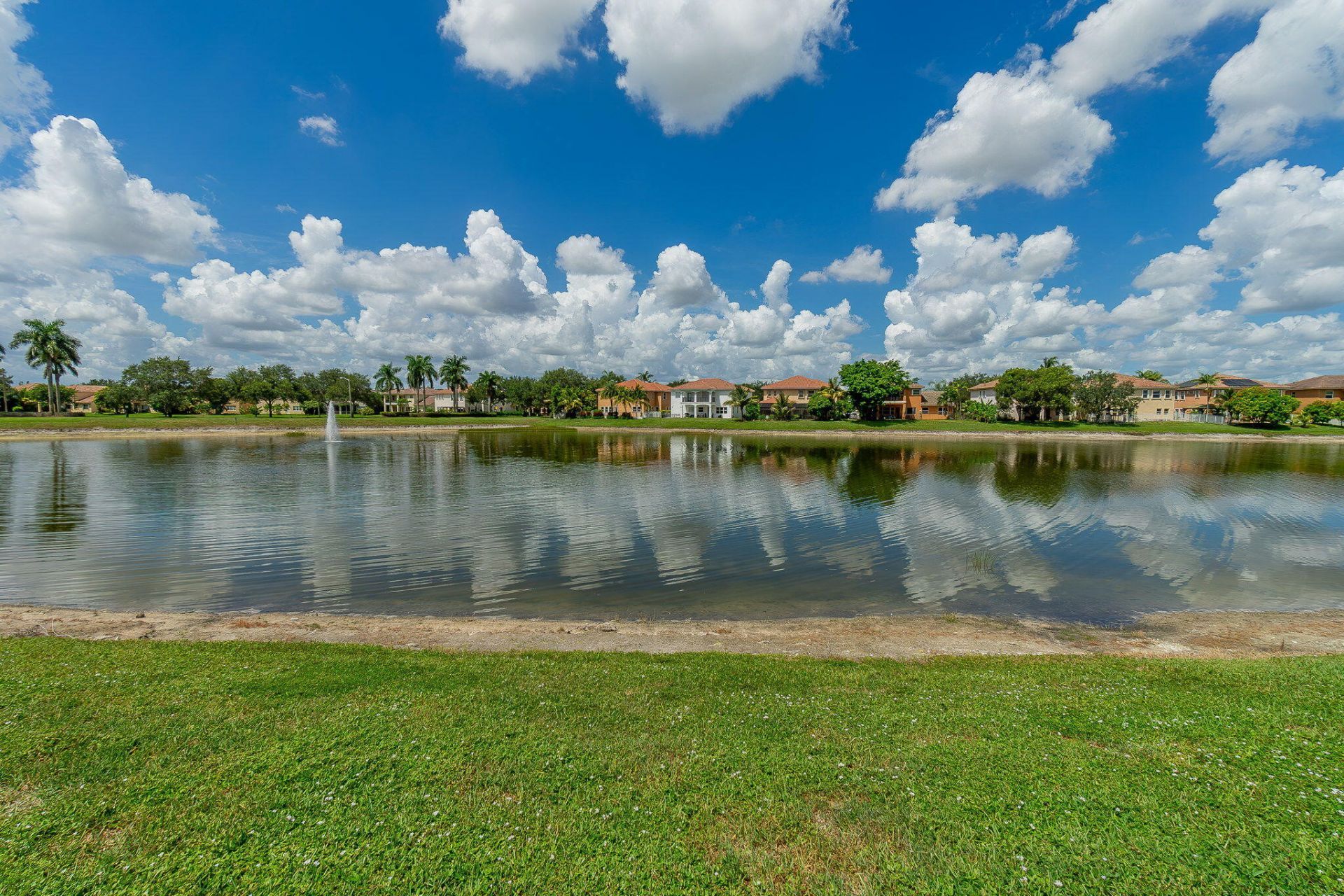 428 Cresta Circle, West Palm Beach, FL 33413 Photo