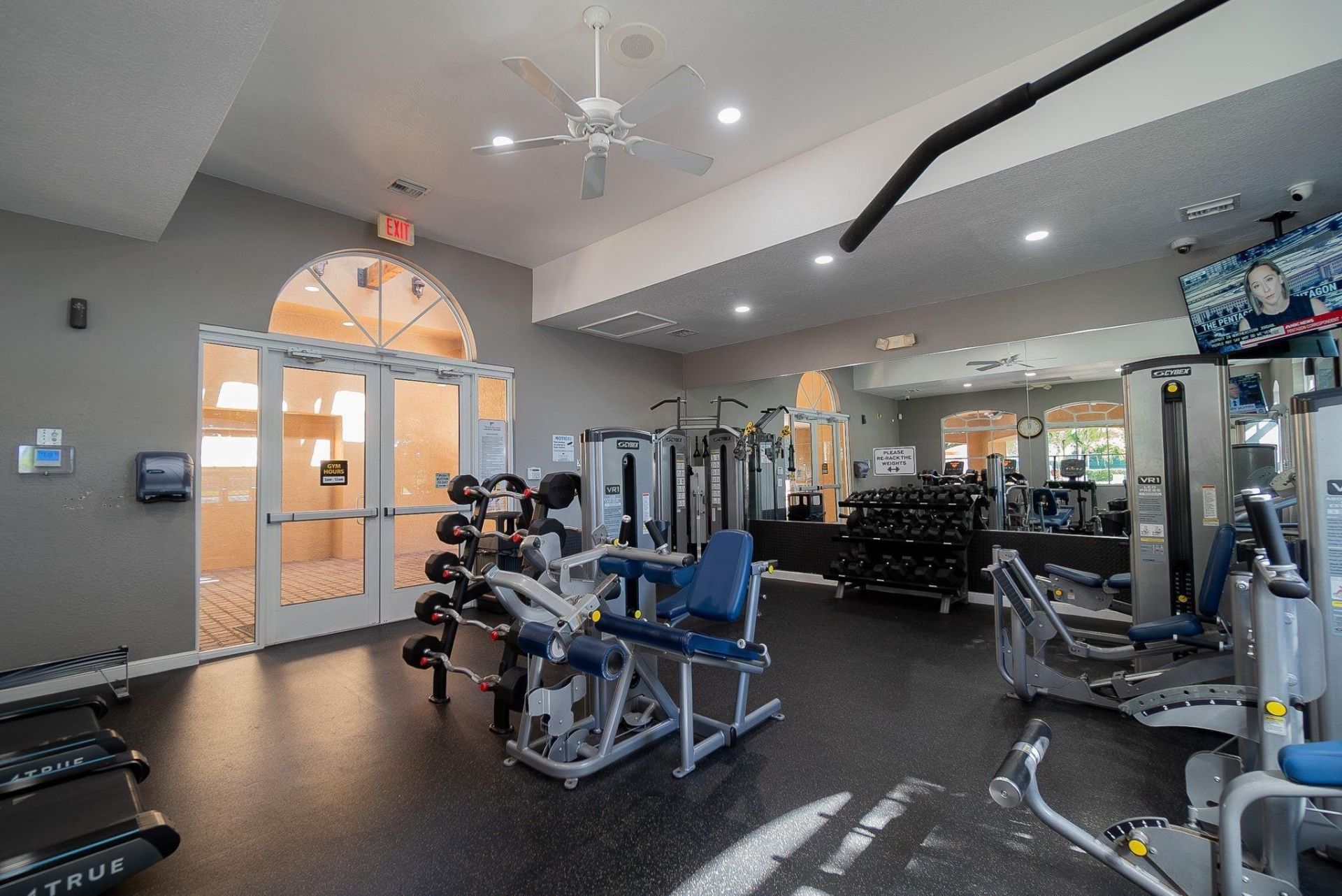 428 Cresta Circle, West Palm Beach, FL 33413 Photo