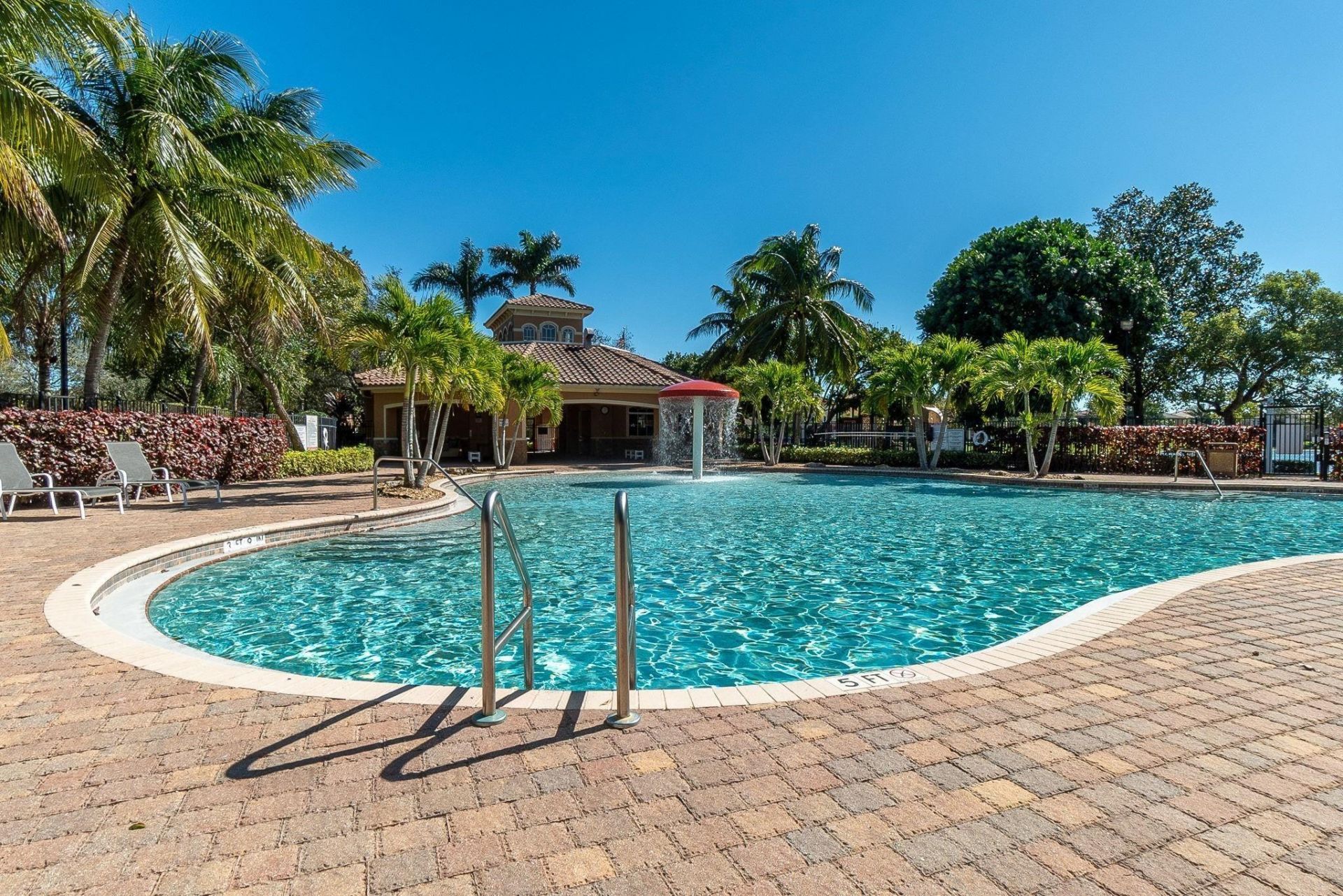 428 Cresta Circle, West Palm Beach, FL 33413 Photo