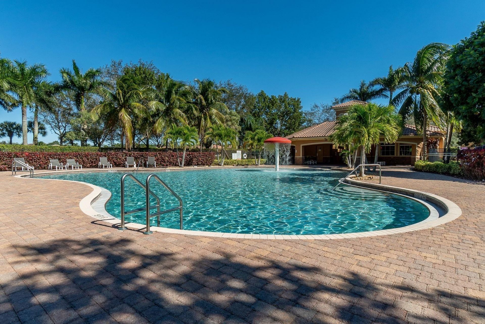 428 Cresta Circle, West Palm Beach, FL 33413 Photo