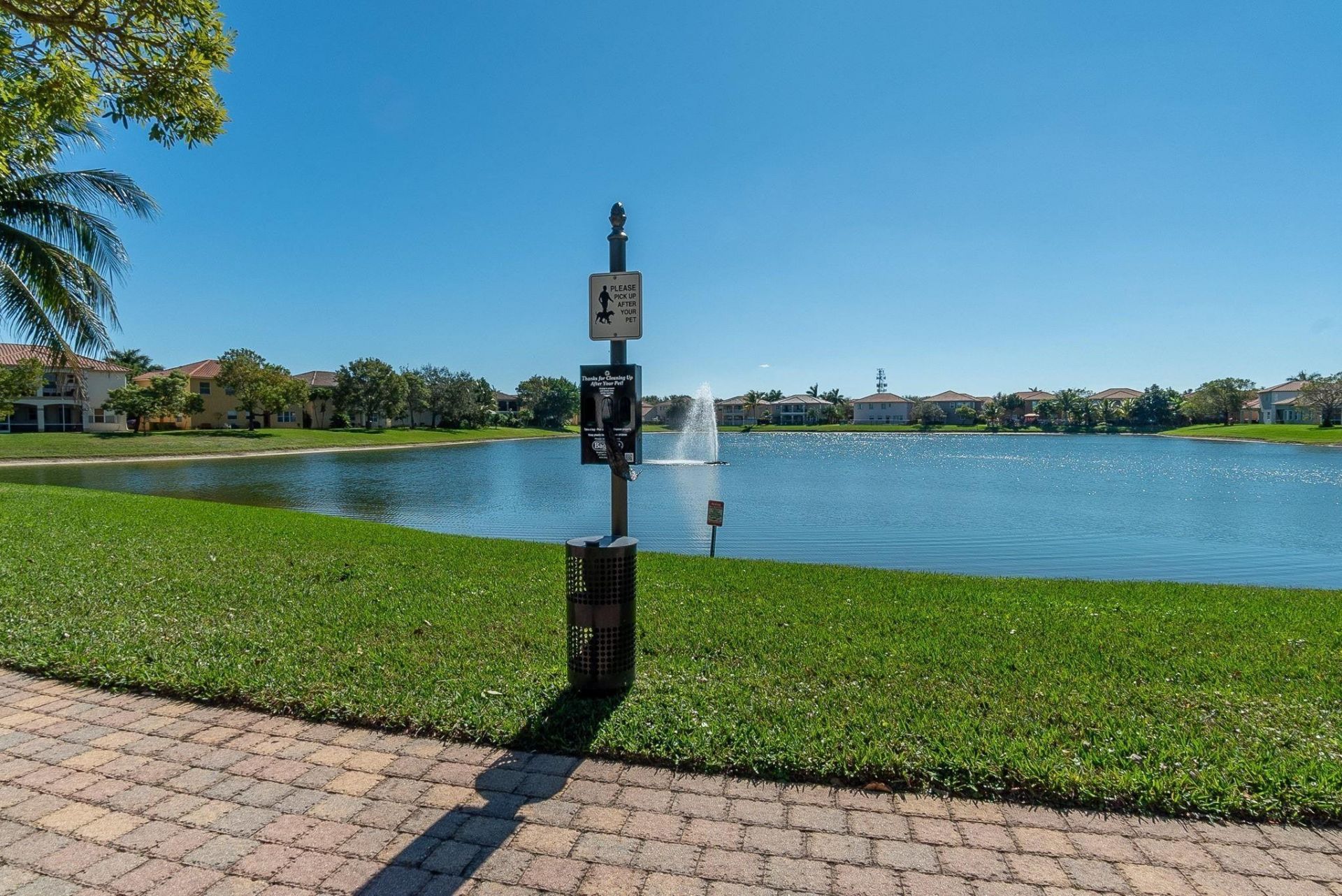 428 Cresta Circle, West Palm Beach, FL 33413 Photo
