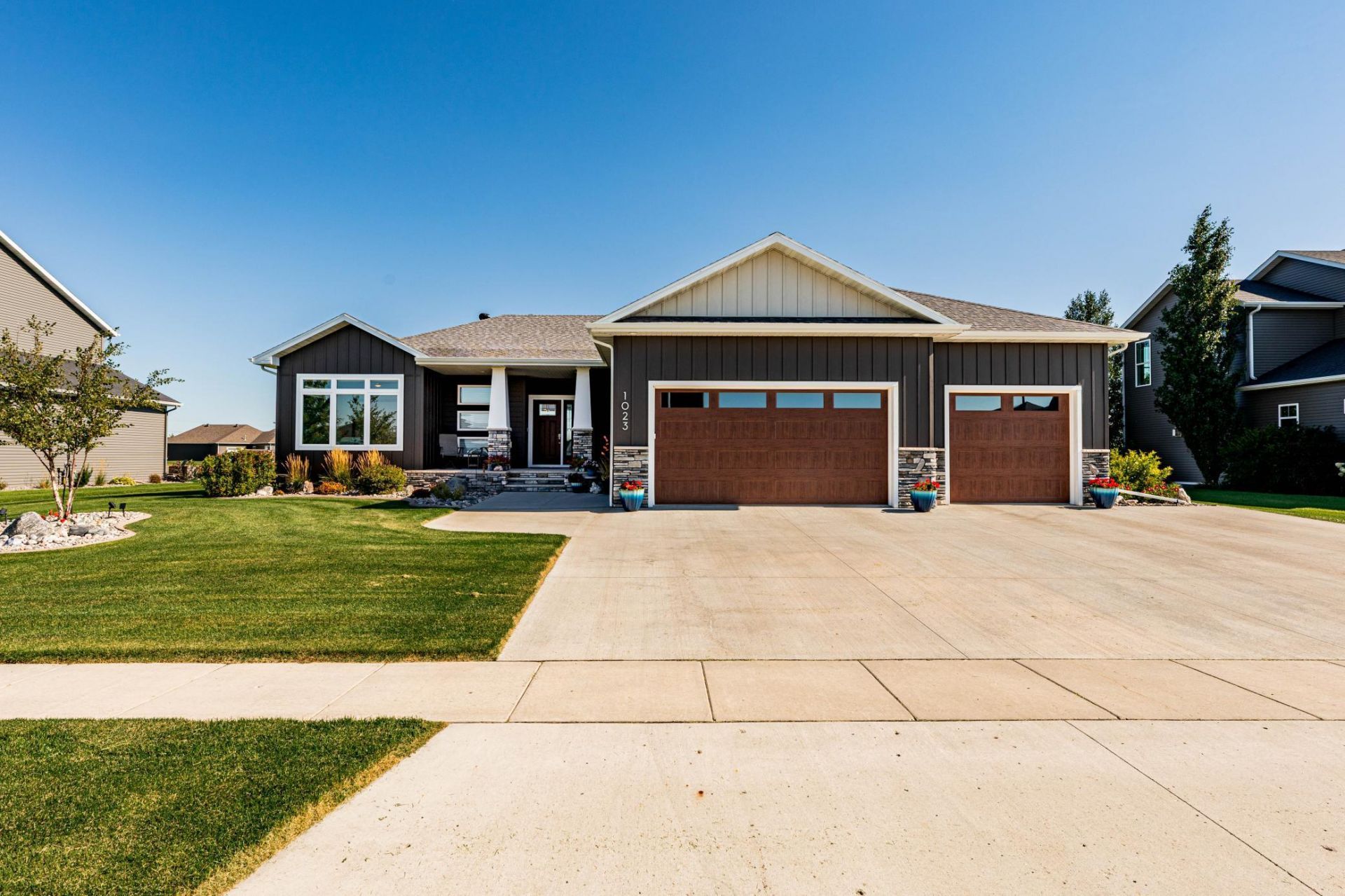 1023 Mulberry Lane, West Fargo, ND 58078 Main Photo