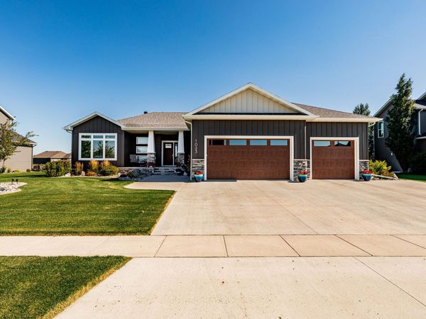 1023 Mulberry Lane, West Fargo, ND 58078